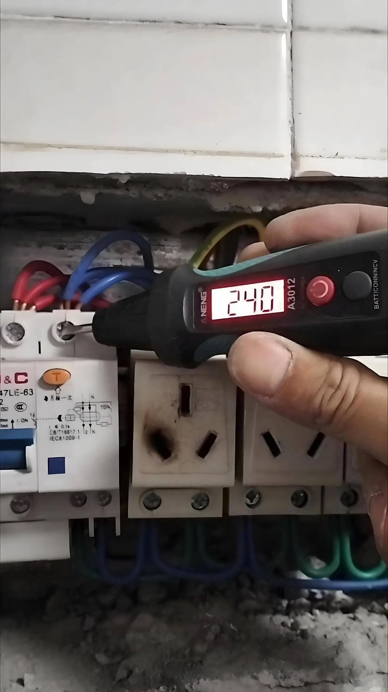 十種導致零線帶電的原因及相應的處理方法